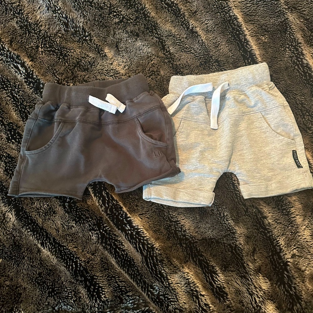 Little Bipsy -  Set of 2 Shorts Grey & Black 6-12 months